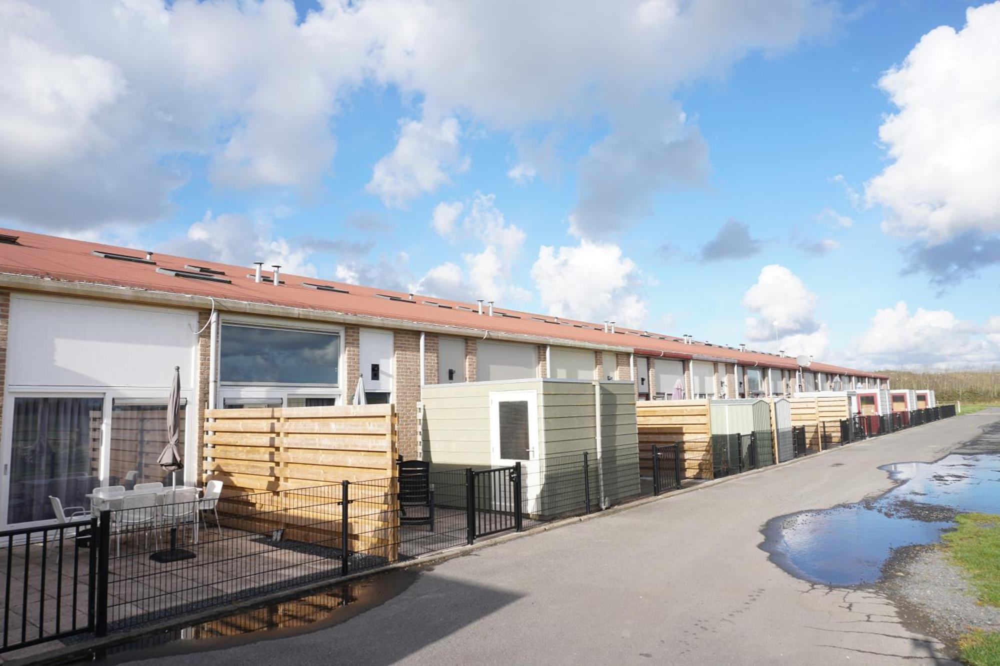Kustverhuur, Oude Manege Nieuwvliet, Nieuwvliet 3 - 9 Kültér fotó